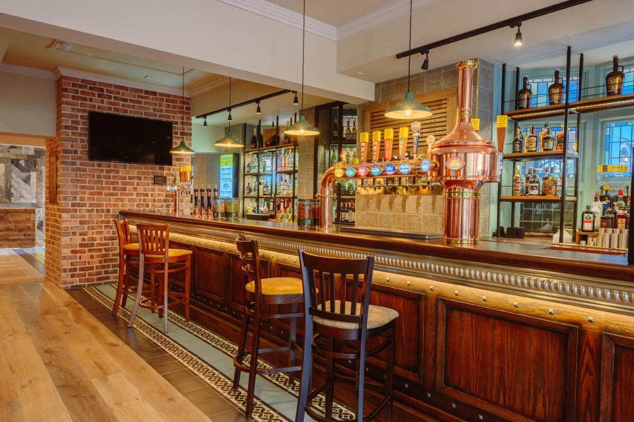 Hotel Brewhouse And Kitchen *