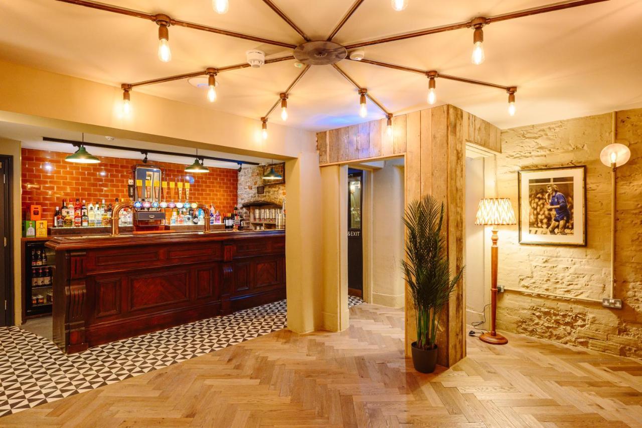 Brewhouse And Kitchen *