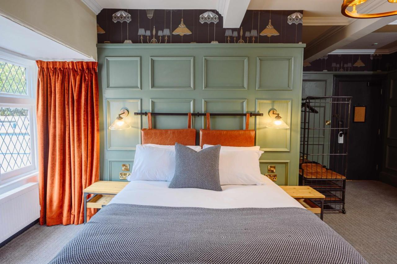 Brewhouse And Kitchen Hotel *