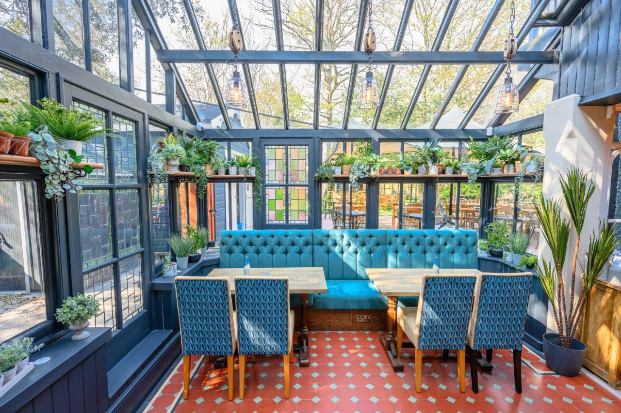 Brewhouse And Kitchen Hotel