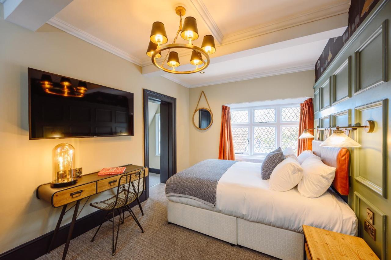 Brewhouse And Kitchen Hotel *